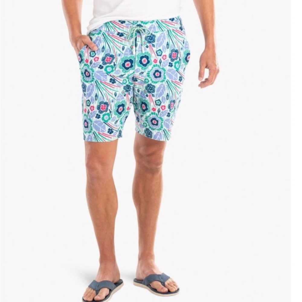 Johnnie-O Men's Multicolor Floral Board Shorts. Size XL. Good condition